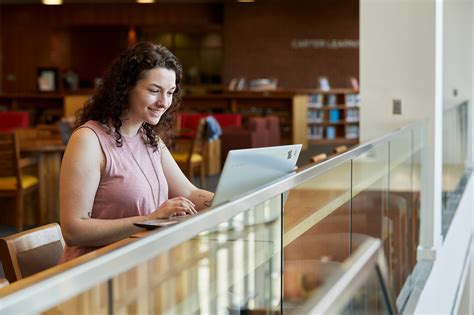 online writing center.